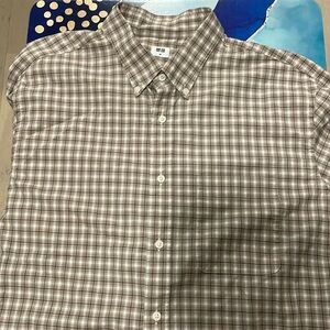 Uniqlo dress shirt